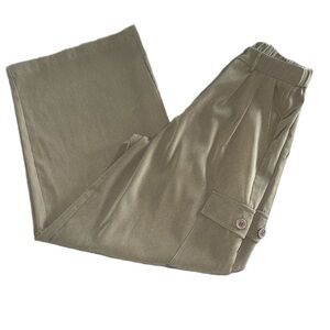 Olive green wide leg cargo pants